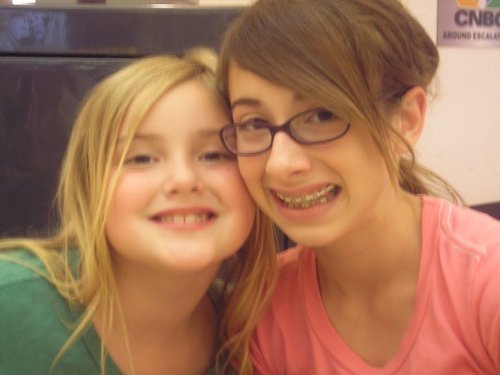 Hi im Olivia Bryan. im an 8th grader3 got the best bestfriends. i go to LW. & my life is softball! ilikeyuuT.T3