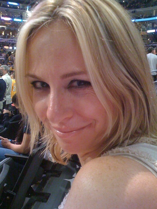 Rosiejuda's profile picture. 