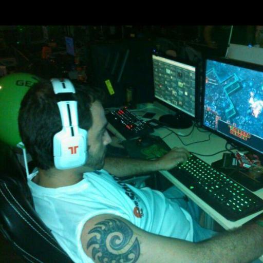 vandiegsar's profile picture. 