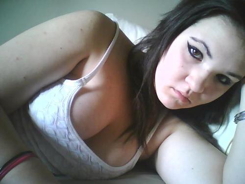 Tanya_Johnson's profile picture. Hello, I'm Tanya, or Tatianna, or whatever, 1995, total maniac, loves CKY stunts and Viva La Bam. Feel free to contact.