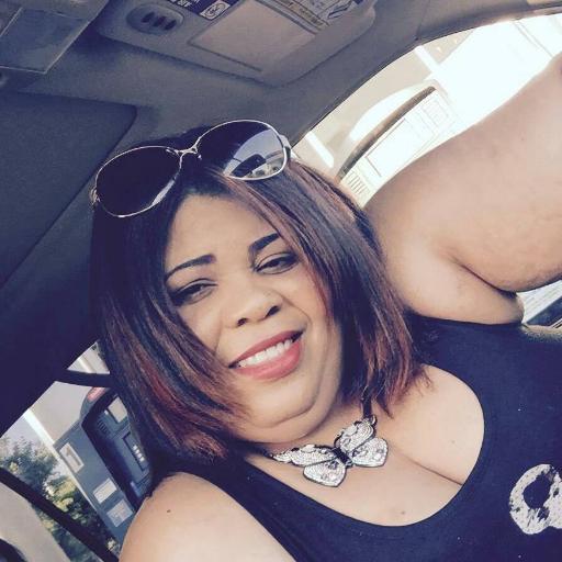 waw siw bzwen bel fanm vide Mw c lovely fanmsaj la pagen pasem nan Twitter..teamlove