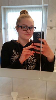 49_8963075's profile picture. huge @selenagomez @arianagrande @demilovato @justinbieber fan ♡ Love meeting new people !!! @kingbach follows *.*