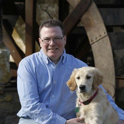 Dennis Glennon is an award winning wildlife and nature photographer. He is now getting ready to self publish his new children's book #BuddysmagicWindow.