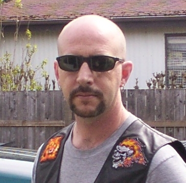 LunaticBlogger's profile picture. I work on a few websites during the day  just for fun and have as many night jobs as I can.