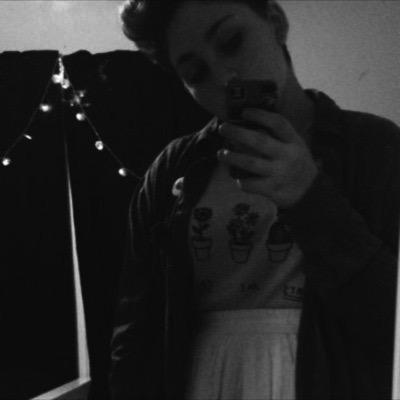 lmaotroylerella's profile picture. follow @garbagesivan