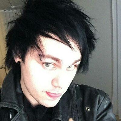 follow
@moanlightharry