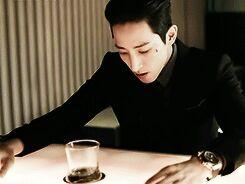 Eckart_Mria's profile picture. 당신을 더 알고싶어요