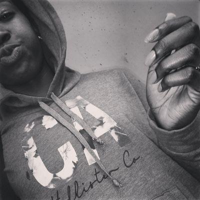 Hearmytune's profile picture. Designer of Audible MusiC,
Instagram: HearMyTune
Live Life, ImprovingMyself, Achieve to Success. ~Lady~ mommy:*3.15.14Nayia*: