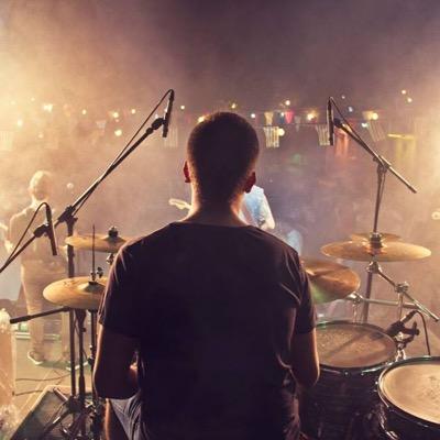 Xavi_White's profile picture. - Enginyer electrònic - Tècnic de so freelance - Bateria a laclandestinagrup   - Co-propietari de refugirecordingstudio - Bateria de GF de versions