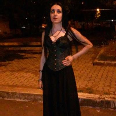 YleniaGalluccio's profile picture. metallic soul