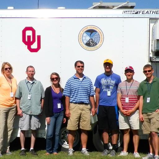 As part of the collaborative field project PECAN, scientists and students from OU and NSSL investigate the low level jet. Facebook: http://t.co/T51TMAI7YB