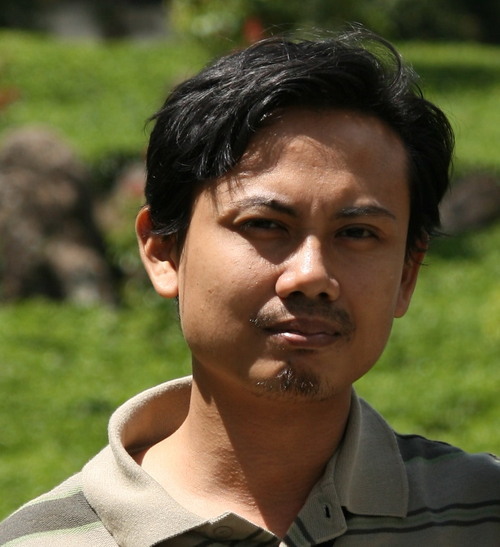 Dhagone's profile picture. Easy To Share,Hard To Learn,Social Network People, Simply Look Design,Musician Sound Experience,Metal Hub Community,Fanatic Horror Scene,Fantasy Marveleous Idea