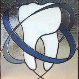 Diente_Sano_BCN's profile picture. В русской стоматологической клинике Diente Sano в Барселоне опытные специалисты, говорящие на русском языке, могут предложить лечение и протезирование зубов