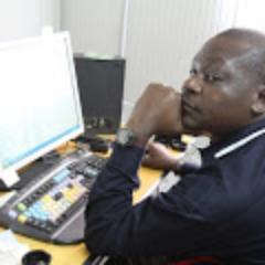 titusbwami1's profile picture.