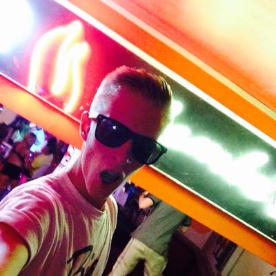 Elliottmills97's profile picture. 