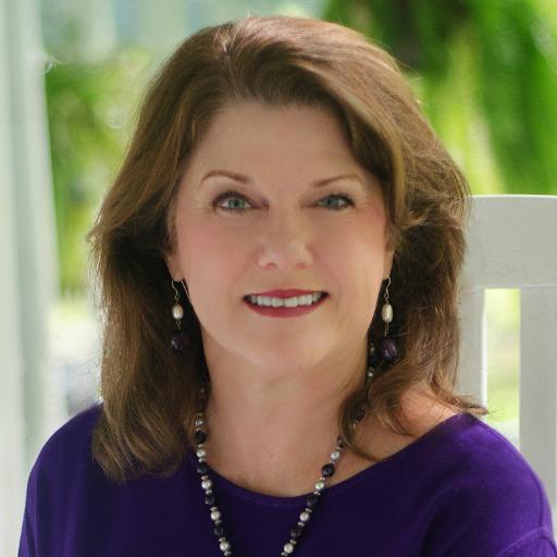 Christian Life Purpose Coach, Speaker, Author. Helping women SHINE by living their God-given purpose. Love Jesus, Chocolate, Grandbaby snuggles.