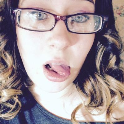 Val_Forever17's profile picture. ~You cant live a positive life with a negative mind~