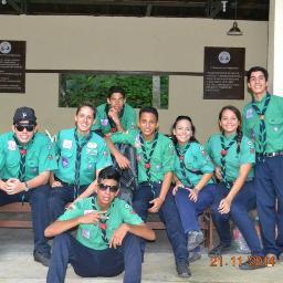 Clan del pleyades 7
Distrito chacao
Azul y Verde
#MasçscoutMenosViolencia