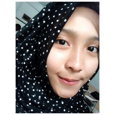 NadyaGama's profile picture. 