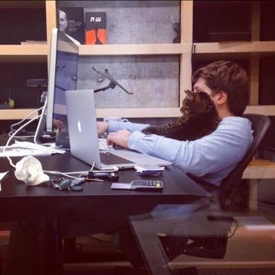 cranc3r's profile picture. не претендую на истину в последней инстанции.
делатель.