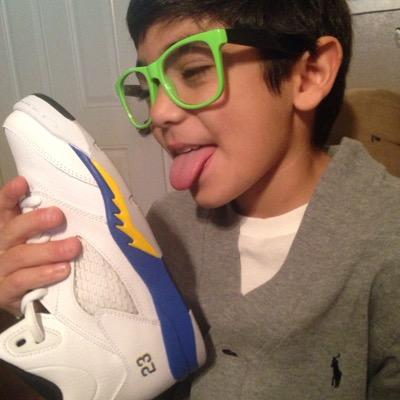 TheRealShoeru's profile picture. 