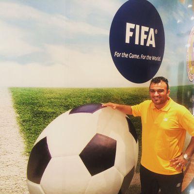 badr_rashad's profile picture. my what app 0097336366138