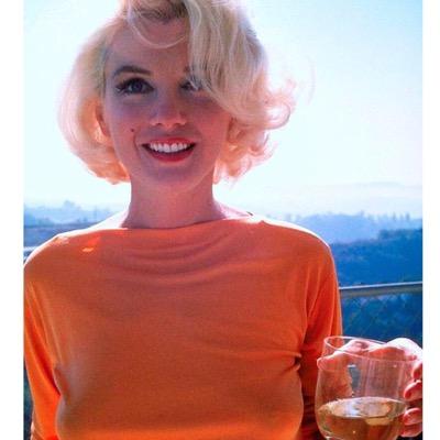 maiamaiae's profile picture. They say there’s gold but I’m looking for thrills.