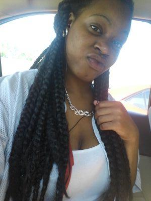#mother of one
#2-8-95
#single
#college student