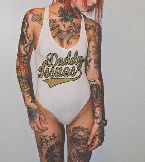 _goldendevil's profile picture. A ti te seguirán brillando los ojos al verla y a ella le seguirán temblando las piernas al verte.   XXXI