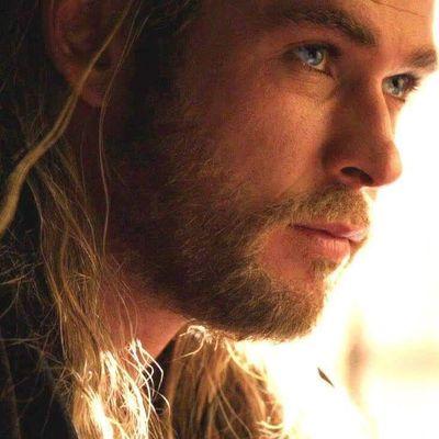 RebelliousJarl's profile picture. Sĸyrιм вeloɴɢѕ тo тнe Nordѕ. Mαrrιed тo мy Qυeeɴ @SaviourofSkyrim.[RP|AU|SV|18+|Sĸyrιм]