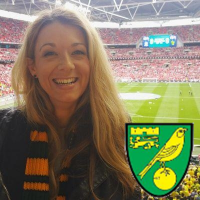 Clare (@clarebearthomas) 's Twitter Profile