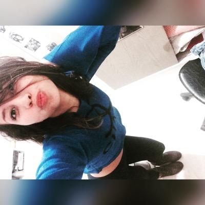 I don't wanna be someone who walks away so easily. I'm here to stay and make the difference that I can make.. !! I'm a Belieber.!!! Snap : daaypuck