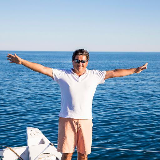 elarquirivero's profile picture. Guayabo de nacimiento, Rocaporténse de corazón, Arquitecto, golfista, fotografo y promotor incansable de Puerto Peñasco, sus atractivos, cultura y su gente!