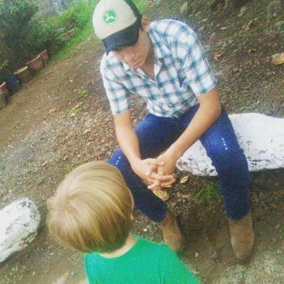 CarlosOlivar16's profile picture. 