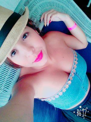 estudiante de radiologia- 20 años - cantante ❤️ apasionada por la musica