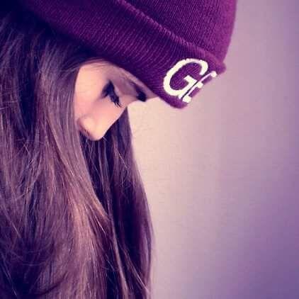 ernaella99's profile picture. hoiii!!
 follow me,and I follow your back✌
Eyna