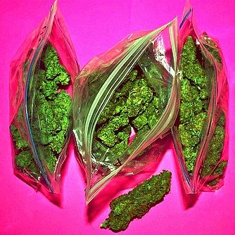 Cannabis Delivery. Serving All of LA daily 11am-10pm 🔌🎀 View menu & ordering information on website