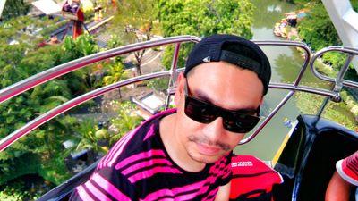 helmuterik's profile picture. Politic addict...Comedy cerdas...Bukan anak koruptor..Juventus Maniac.