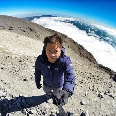 Computer Engineer, Webmaster, Hiker, Biker, Writer and Traveler From The Philippines. #Shakerules #TrailSeekers #TS #HugoterongBundokero #TSFamily