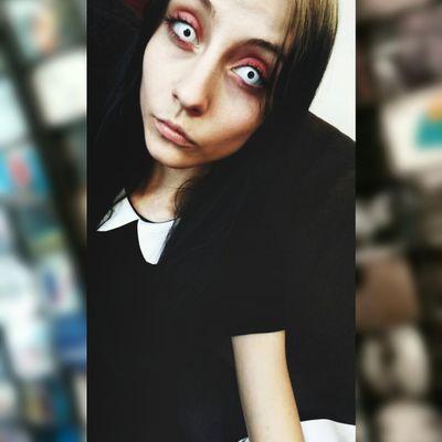 soykittens's profile picture. 18 y/o | vegan | cannibal | witch | promoter |