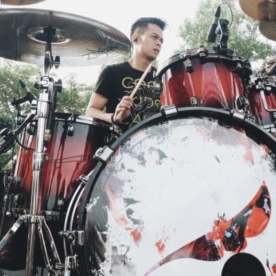 @NOAH_ID additional drummer | Founder of DCSN apparel | INSTAGRAM : @rio_alief