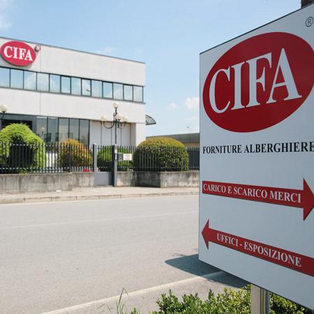 CIFA - Centro Italiano Forniture Alberghiere - leader nel comparto HoReCa, per hotel, bar, catering, ristorazione commerciale e collettiva.