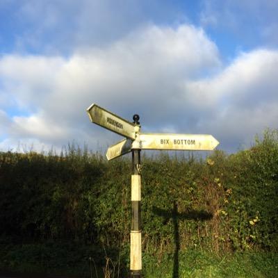Henley Dweller. Isle of Wight Lover. Mother. Marketer. Mindful Counsellor In Training.