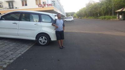 irhamS8's profile picture. 