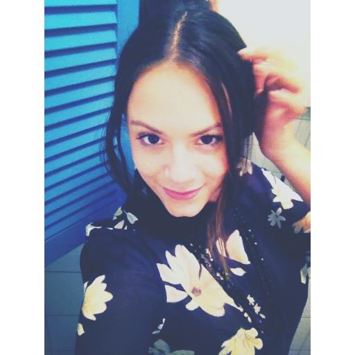 AnnaGroehn's profile picture. Snapchat Discover @SPIEGELONLINE | Technophilia|VR|Games🕹️| Information science @HAW_Hamburg academic research @klickwinkel_