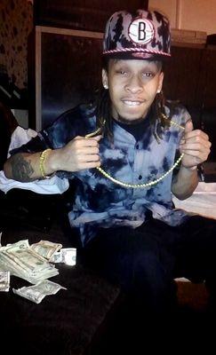 GET MONEY CLIQUE #GMC #TeamOKC #TeamSwagg #TeamKush #TeamYella #TeamCRT http://t.co/KPZVLaSnc1