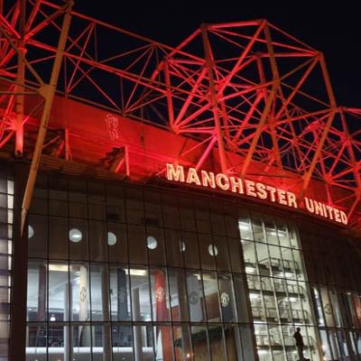 Manchester United fan account. Tweeting about the team , players and world football in genral. Tweet back opinions