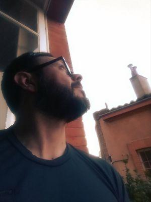 Tu ne sais jamais à quel point tu es fort, jusqu'au jour où être fort reste ta seule option. (BM)