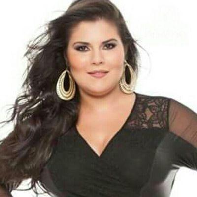 Tudo posso naquele que me Fortalece!
MODELO PLUS SIZE