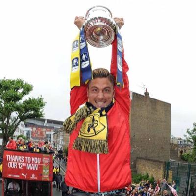 HUGE ARSENAL FC FAN/ENTHUSIAST .. PROUD GOONER #AFC I FOLLOW BACK ALL GOONERS